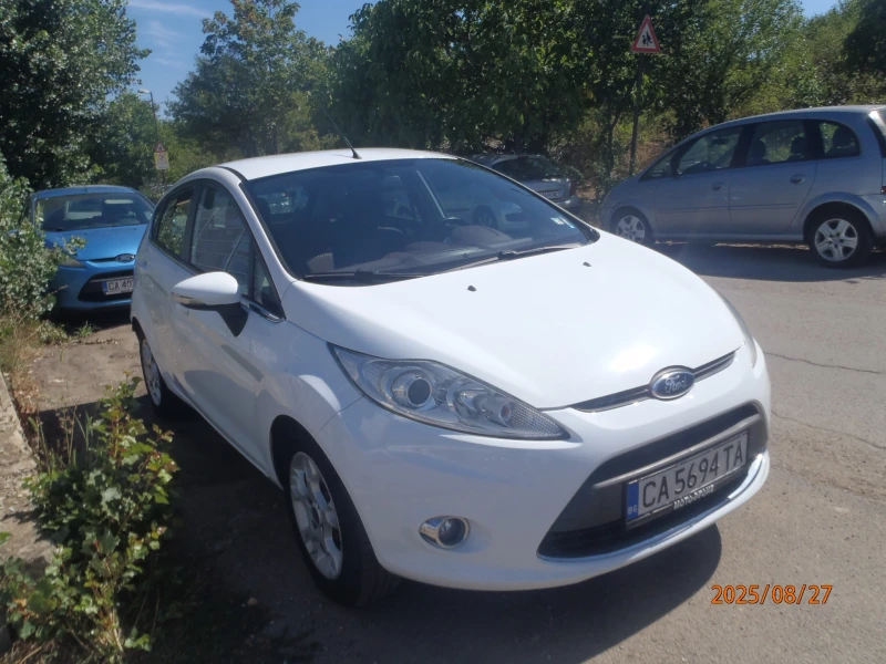 Ford Fiesta, снимка 2 - Автомобили и джипове - 51513315