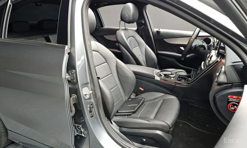 Mercedes-Benz C 200, снимка 12 - Автомобили и джипове - 53107919