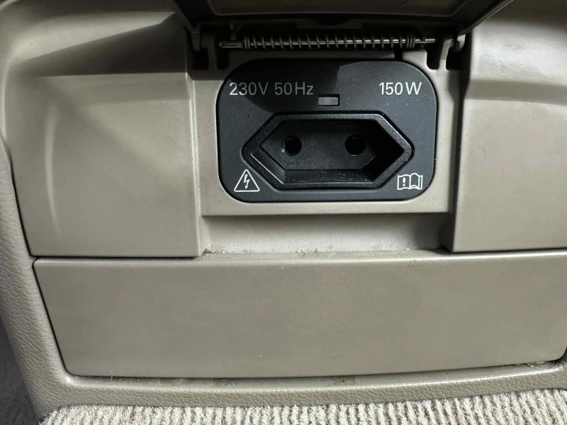 Audi A4 3.0Tdi Quattro Led, снимка 10 - Автомобили и джипове - 53260944