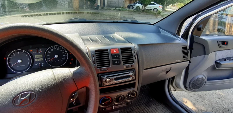 Hyundai Getz, снимка 13 - Автомобили и джипове - 53265873