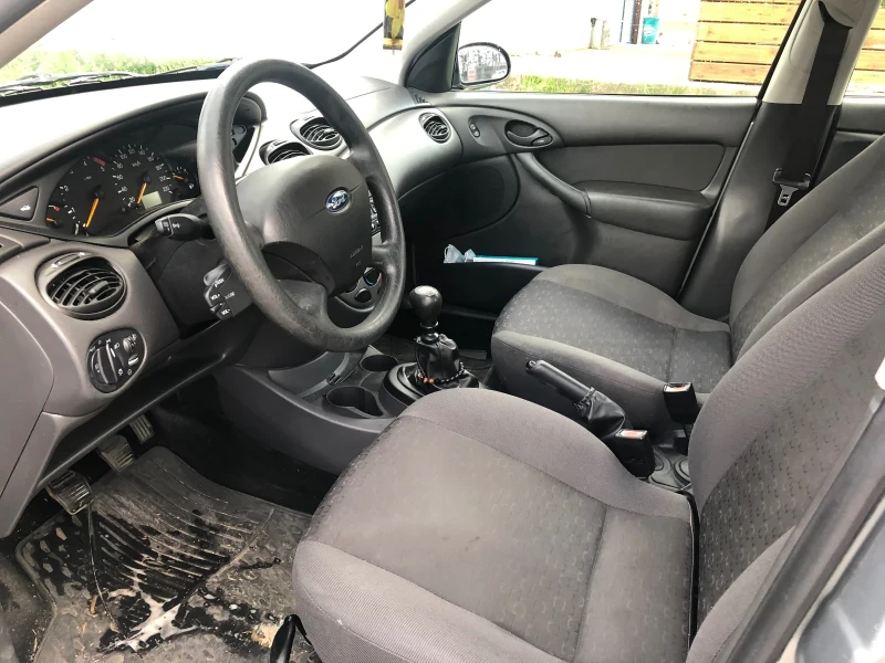 Ford Focus Tddi THULE* WOLF* ИДЕАЛЕН , снимка 8 - Автомобили и джипове - 53360381