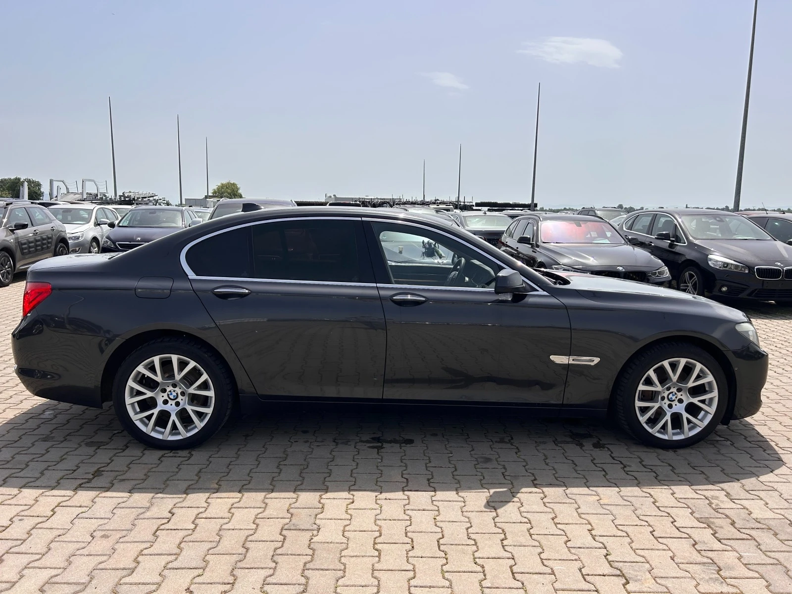 BMW 730 D AVTOMAT/NAVI/KOJA EURO 5 ЛИЗИНГ - изображение 5