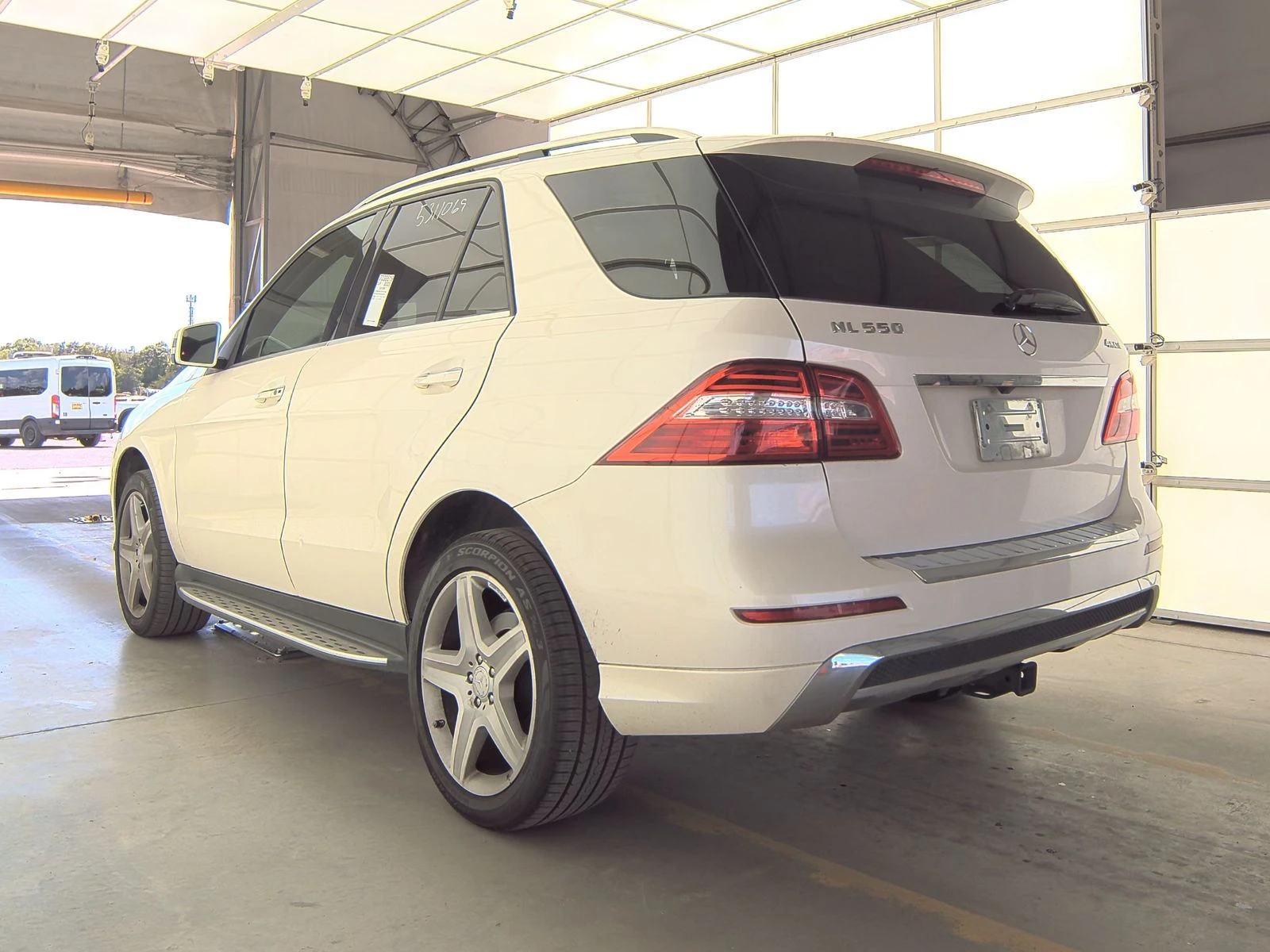 Mercedes-Benz ML 550 AMG/Lane Keeping Assist/KEYLESS/PANORAMA/ - изображение 7