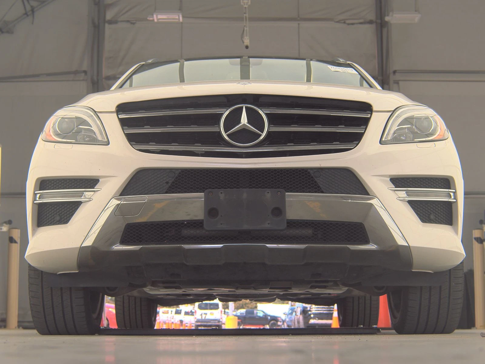 Mercedes-Benz ML 550 AMG/Lane Keeping Assist/KEYLESS/PANORAMA/ - изображение 4