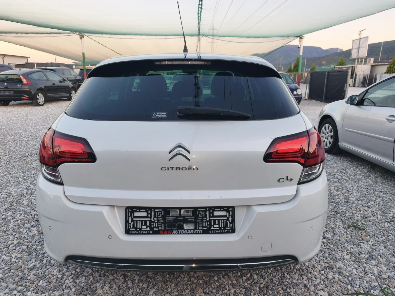 Citroen C4 1.2 131к.с Business Keyless, снимка 5 - Автомобили и джипове - 55199055
