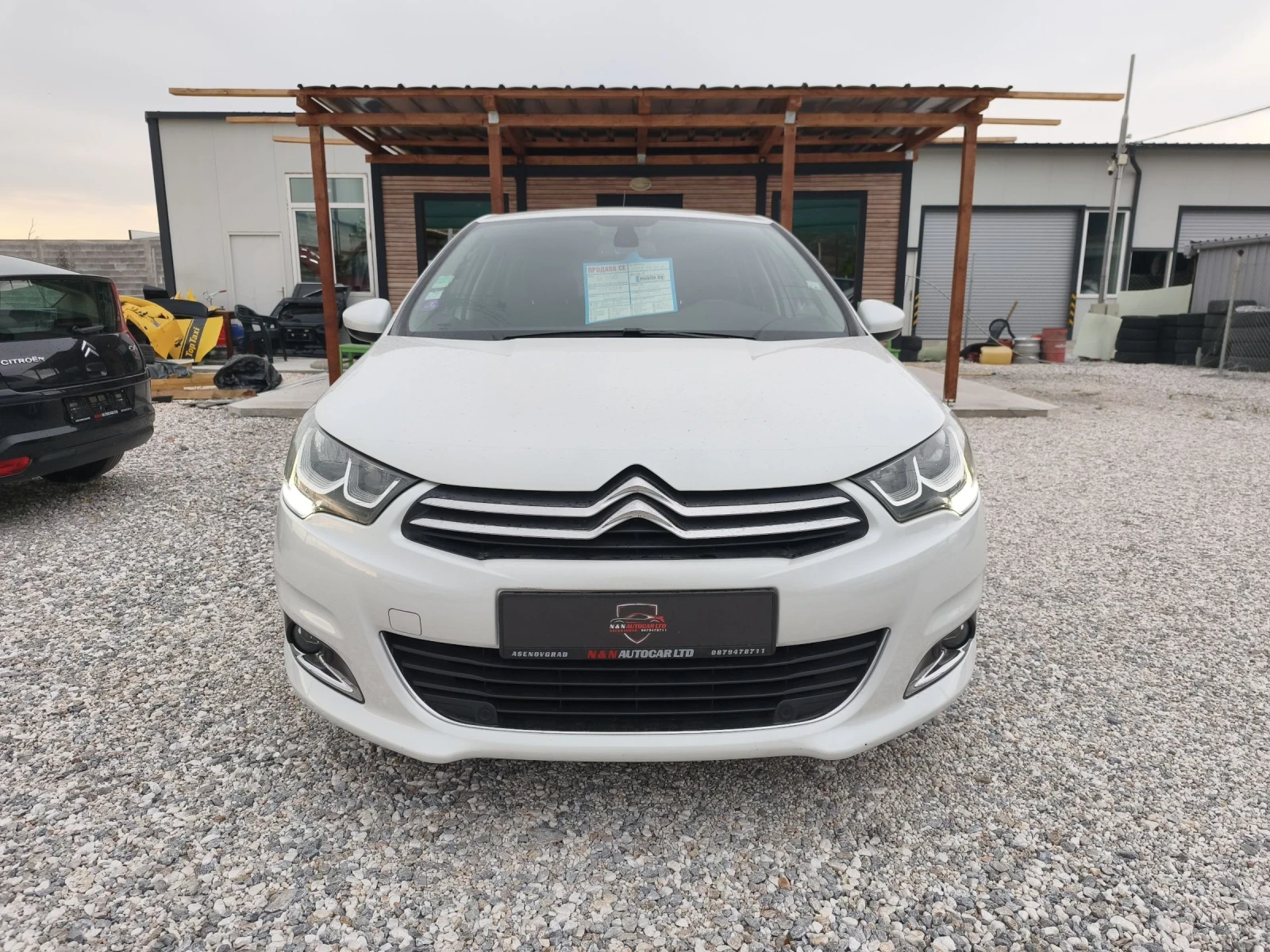 Citroen C4 1.2 131к.с Business Keyless, снимка 3 - Автомобили и джипове - 55034065