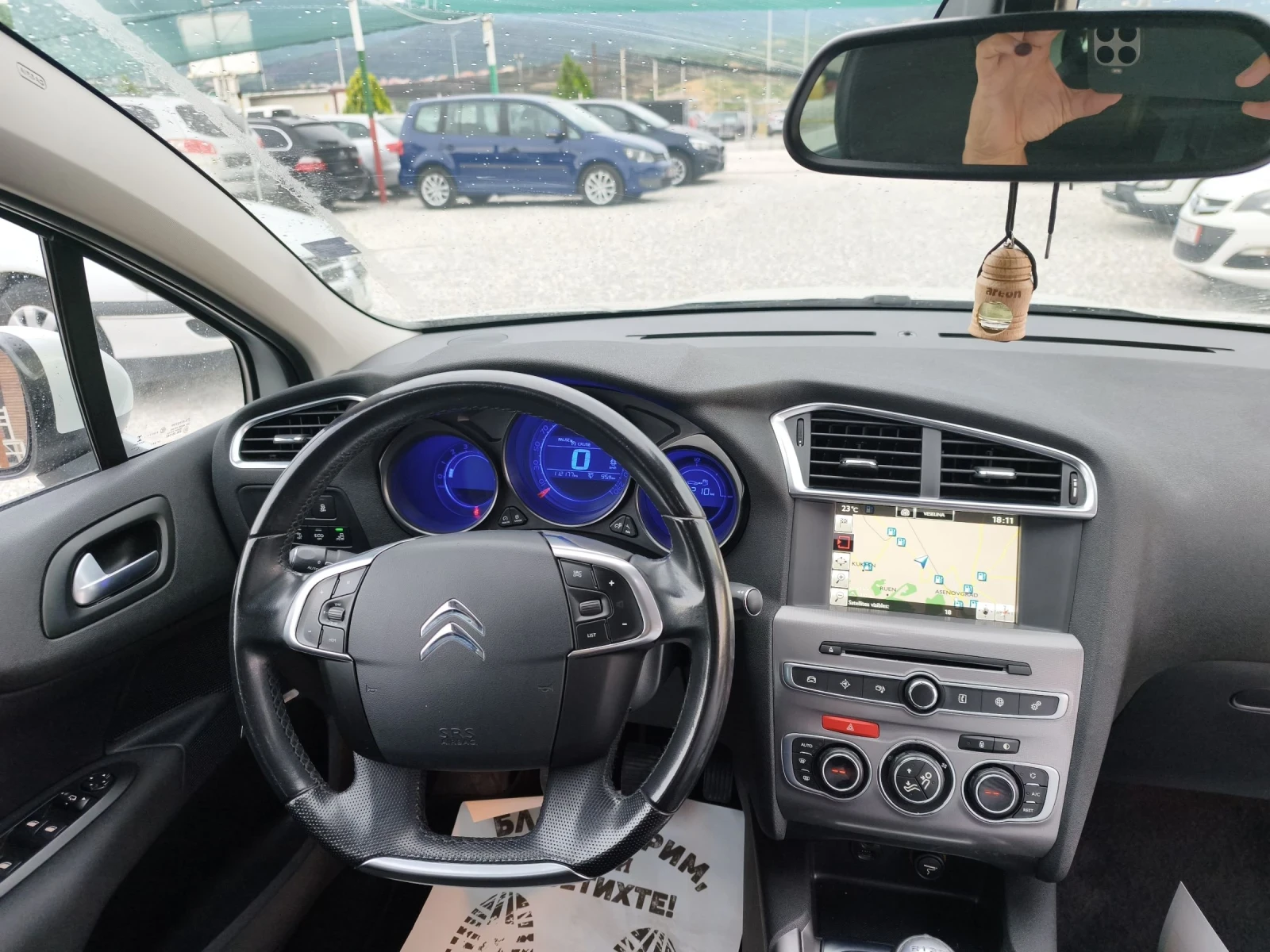 Citroen C4 1.2 131к.с Business Keyless, снимка 8 - Автомобили и джипове - 55034065