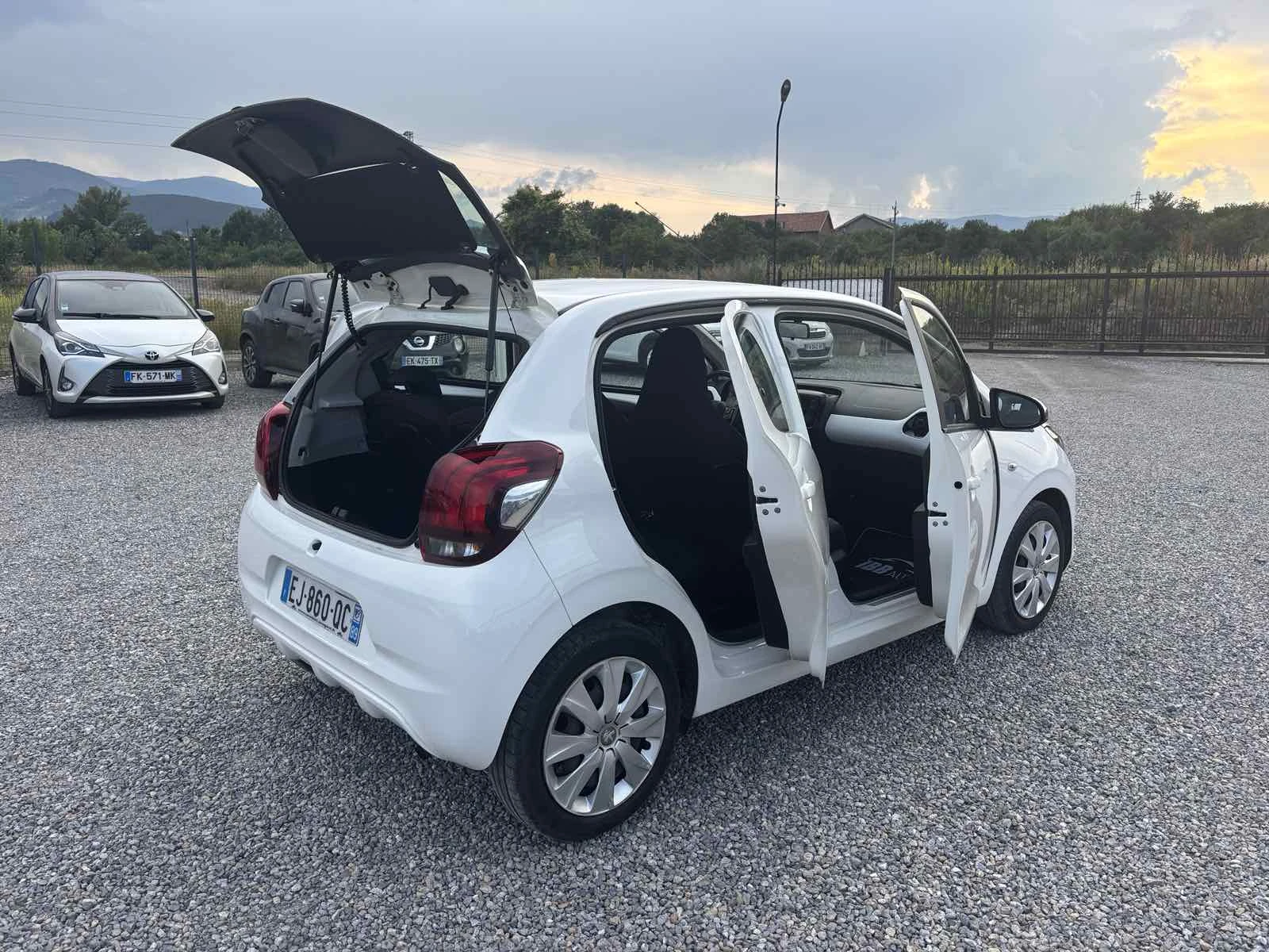Peugeot 108 1.2, Euro 6, Нов Внос France - изображение 8