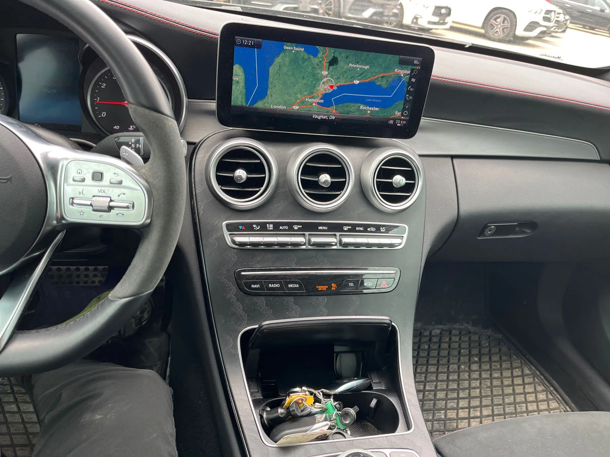 Mercedes-Benz C 300 * CARFAX * АВТО КРЕДИТ * ЦЕНА ДО БГ! - изображение 8