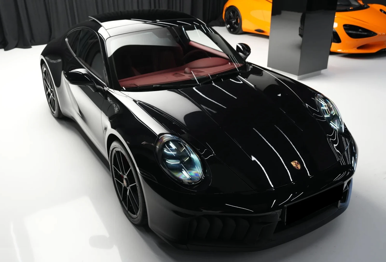 Porsche 911 Carrera 4 GTS 3.6 T-Hybrid | Mobile.bg � ����������� 14