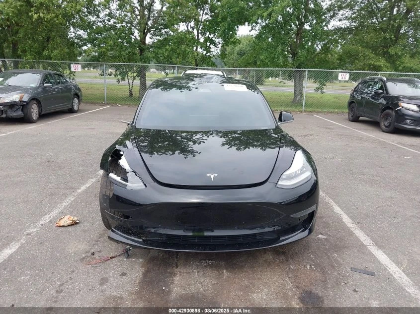 Tesla Model 3 U   U All Wheel Drive - изображение 4