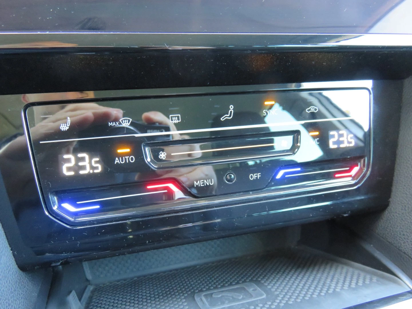 VW Passat Business 2.0 TDI SCR DSG - изображение 9