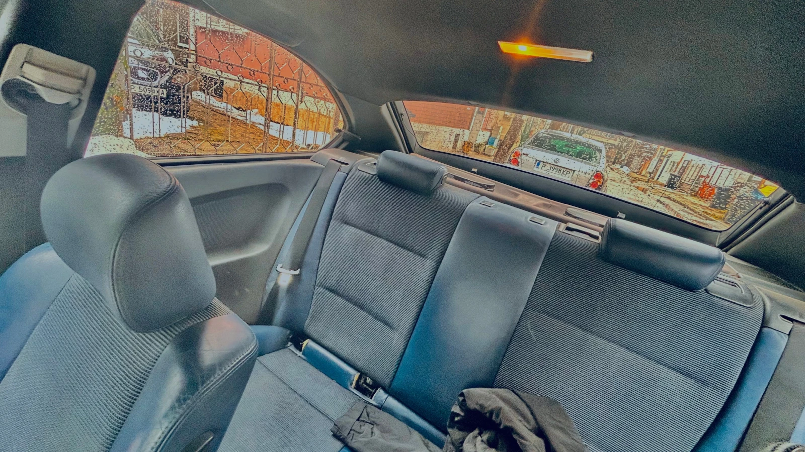 BMW 320  - изображение 7