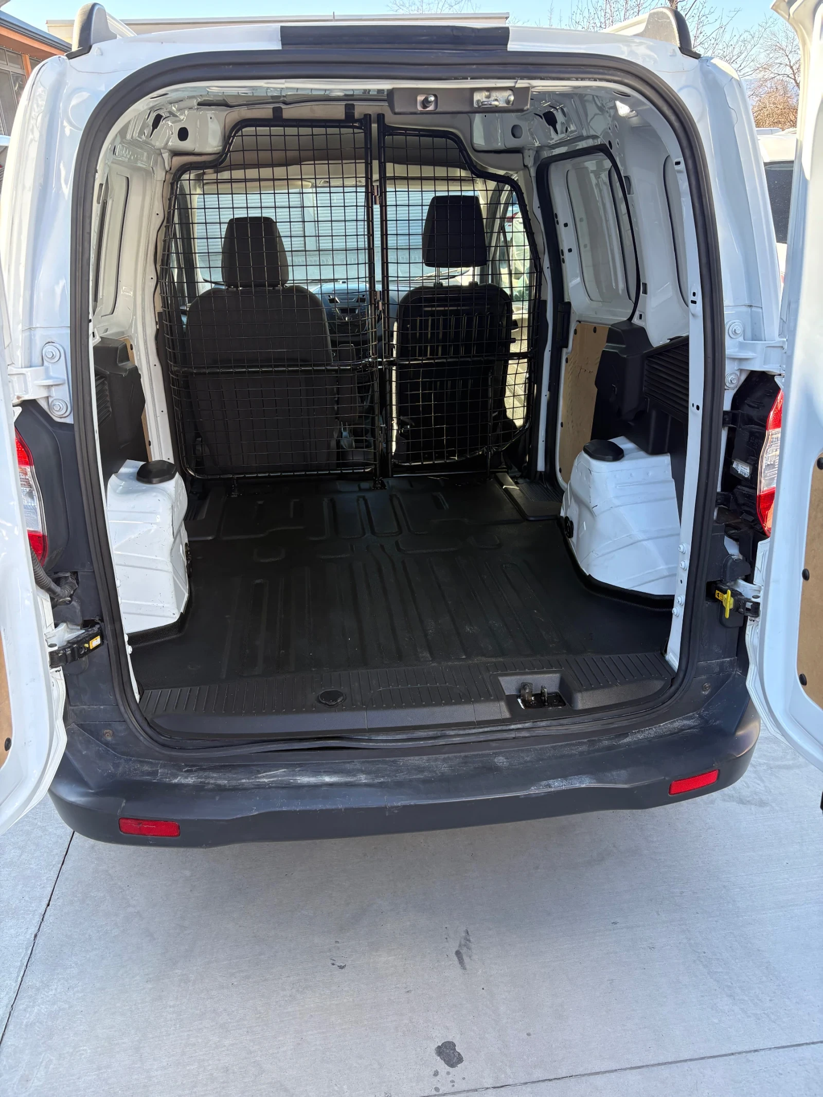 Ford Courier  - изображение 5