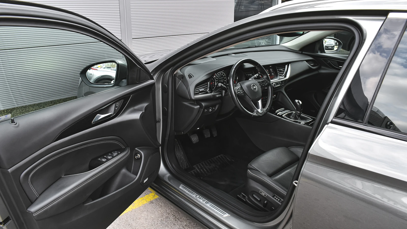 Opel Insignia Sports Tourer 2.0 CDTi Business Innovation - изображение 8