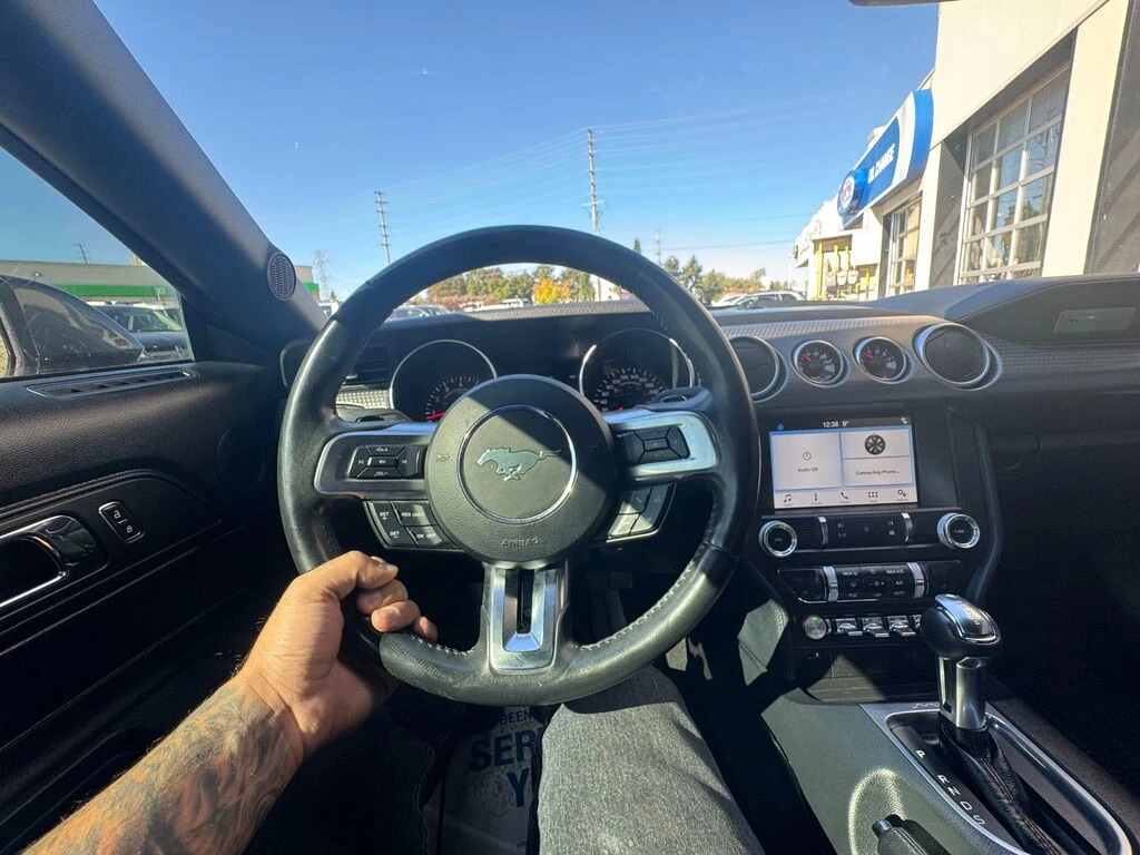 Ford Mustang GT FACE * * CARFAX * * АВТО КРЕДИТ * *  - изображение 9