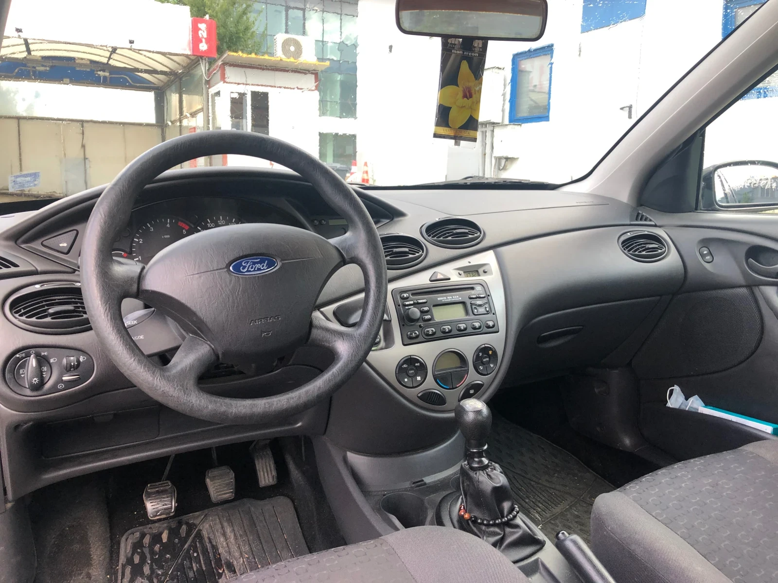 Ford Focus Tddi THULE* WOLF* ИДЕАЛЕН  - изображение 9