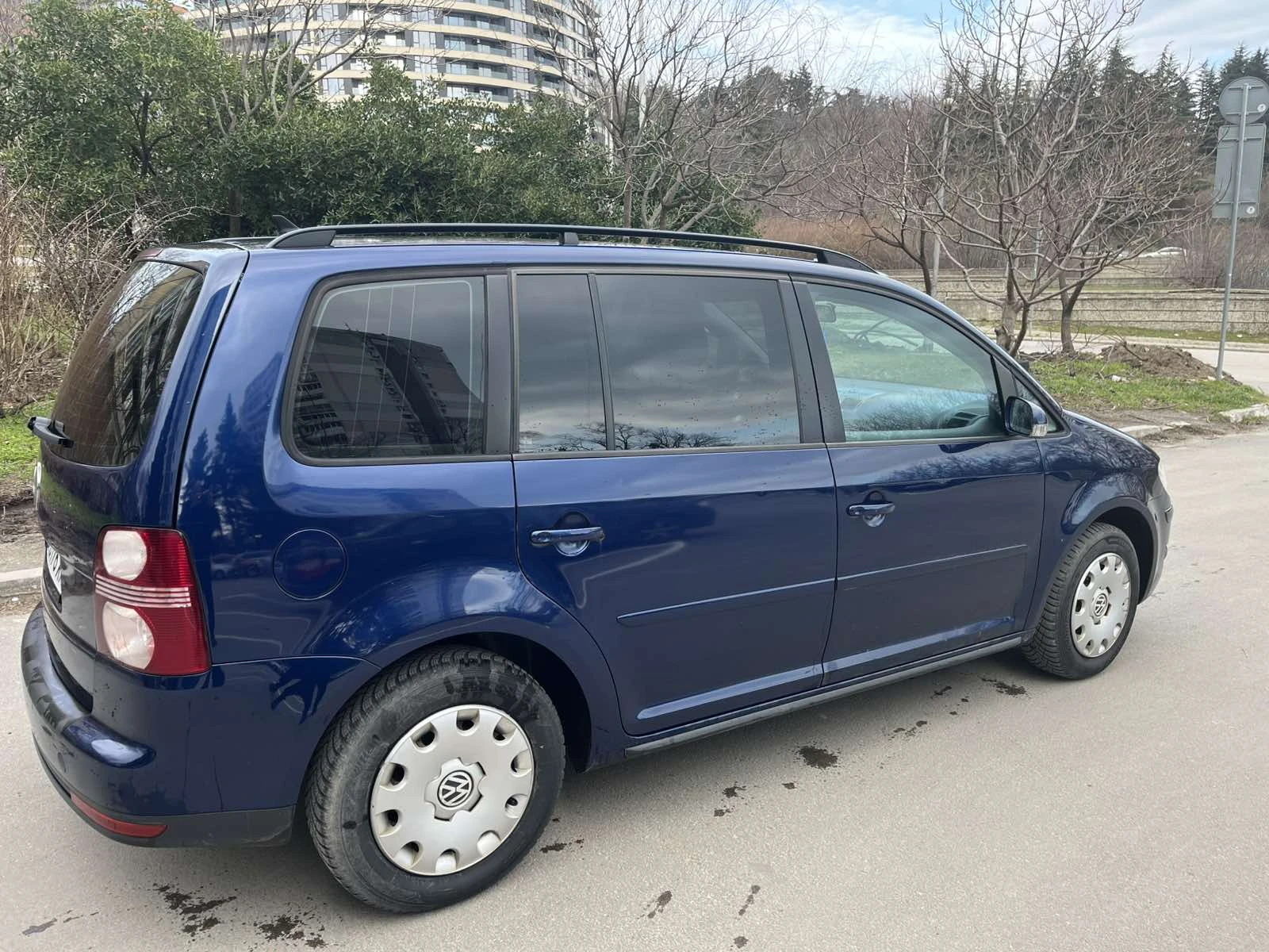 VW Touran 1.6MPI-102KC - изображение 7