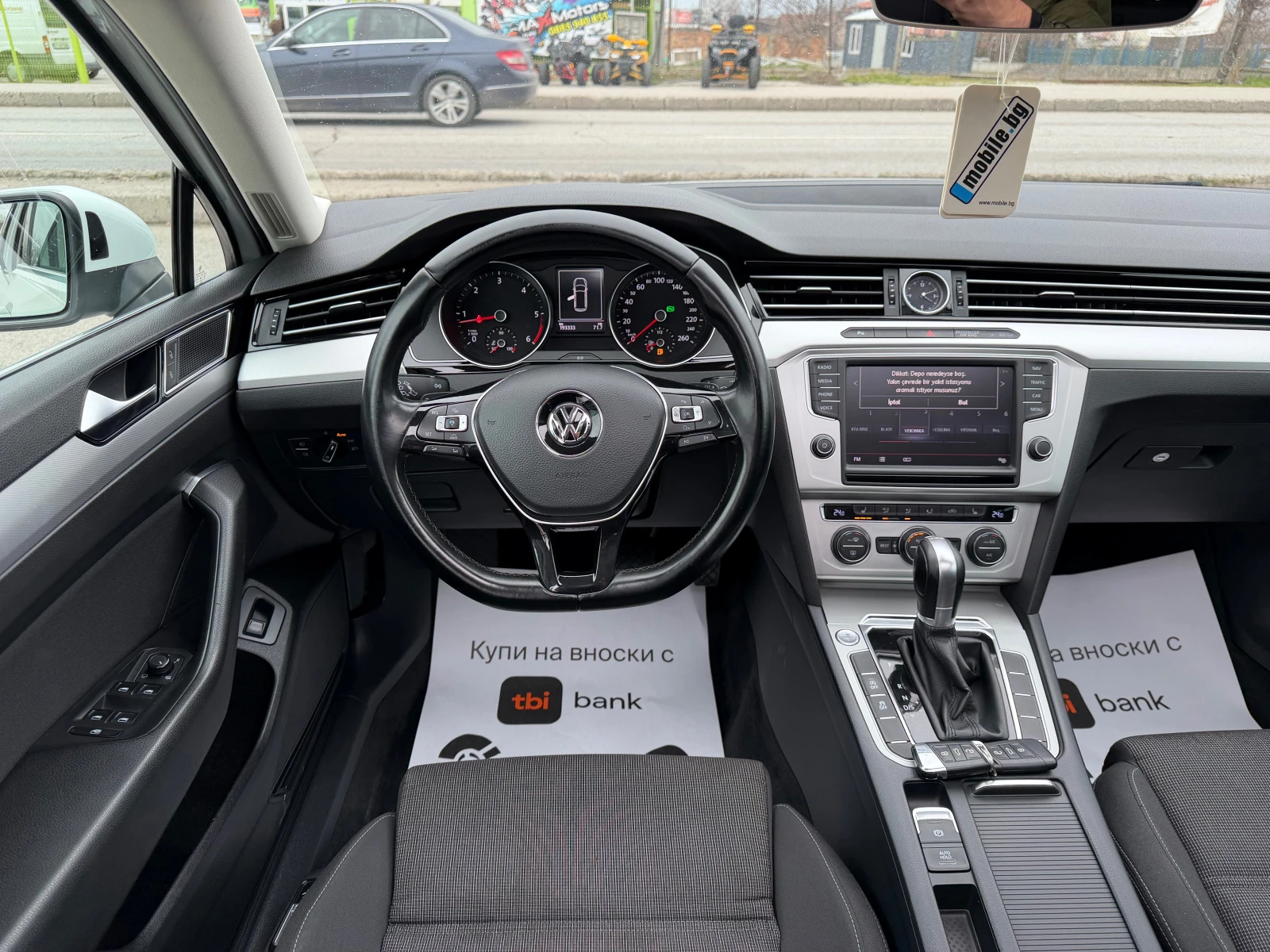 VW Passat 2.0TDI* Distronik* Highline* MASSAGE* PANO* 4xПодг, снимка 9 - Автомобили и джипове - 53966955