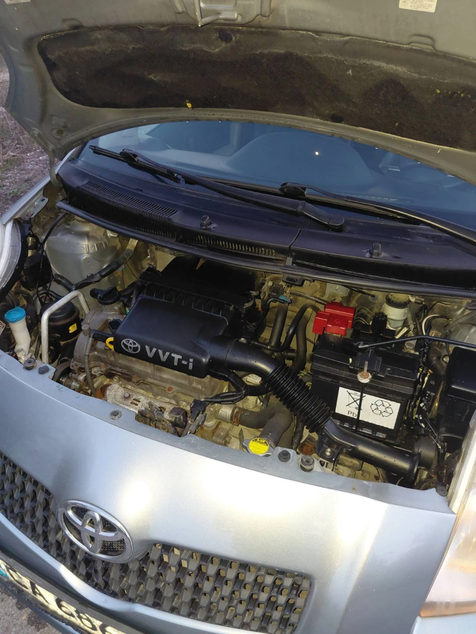 Toyota Yaris Автомат , снимка 2 - Автомобили и джипове - 54038122