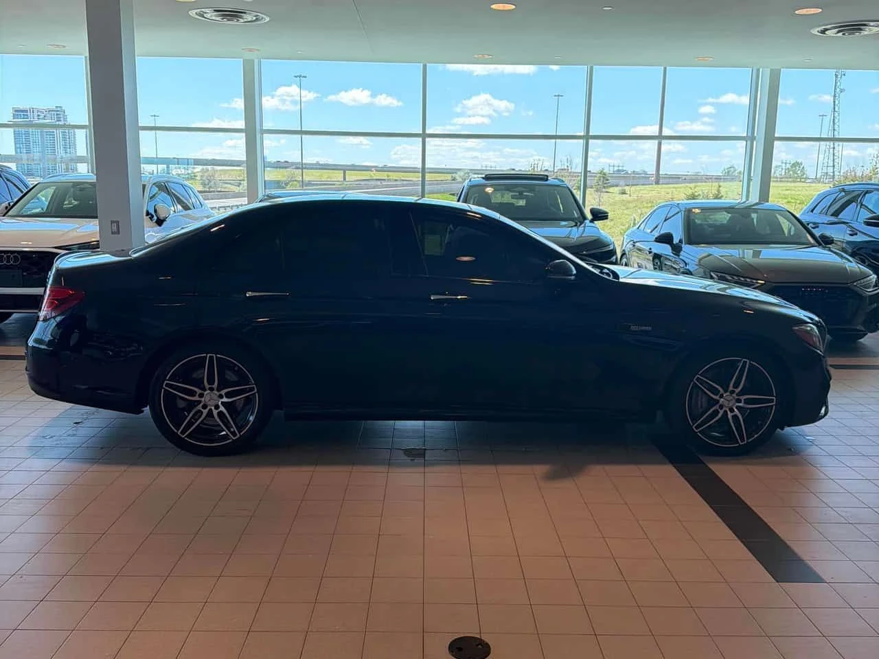 Mercedes-Benz E 43 AMG /360/BURMESTER/АВТОКРЕДИТ, снимка 3 - Автомобили и джипове - 54726611