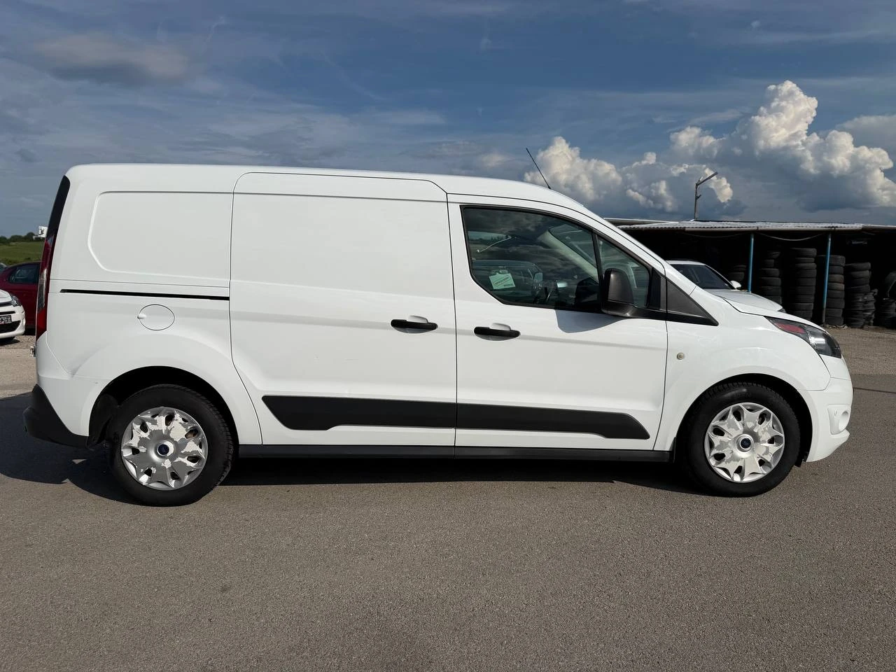 Ford Connect 1.5TDCi , снимка 7 - Автомобили и джипове - 54768923