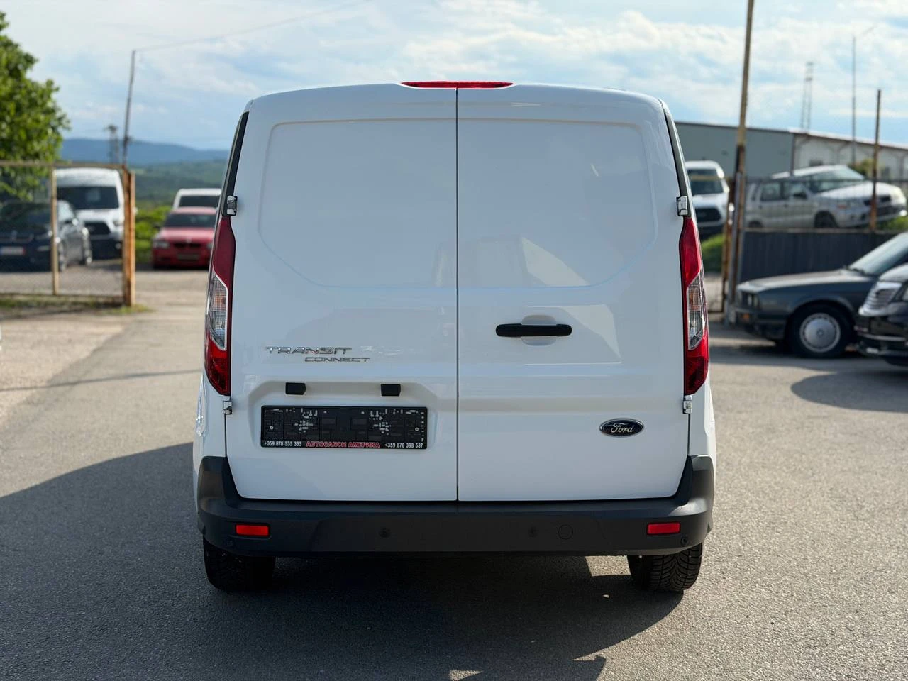Ford Connect 1.5TDCi , снимка 5 - Автомобили и джипове - 54768923