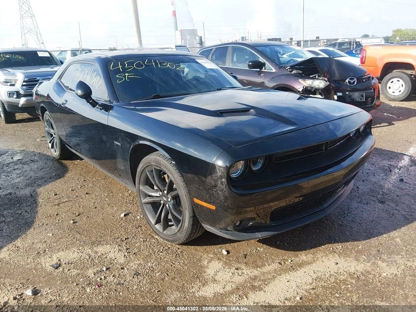 Dodge Challenger R/T PLUS 5.7 HEMI, снимка 8 - Автомобили и джипове - 55076758
