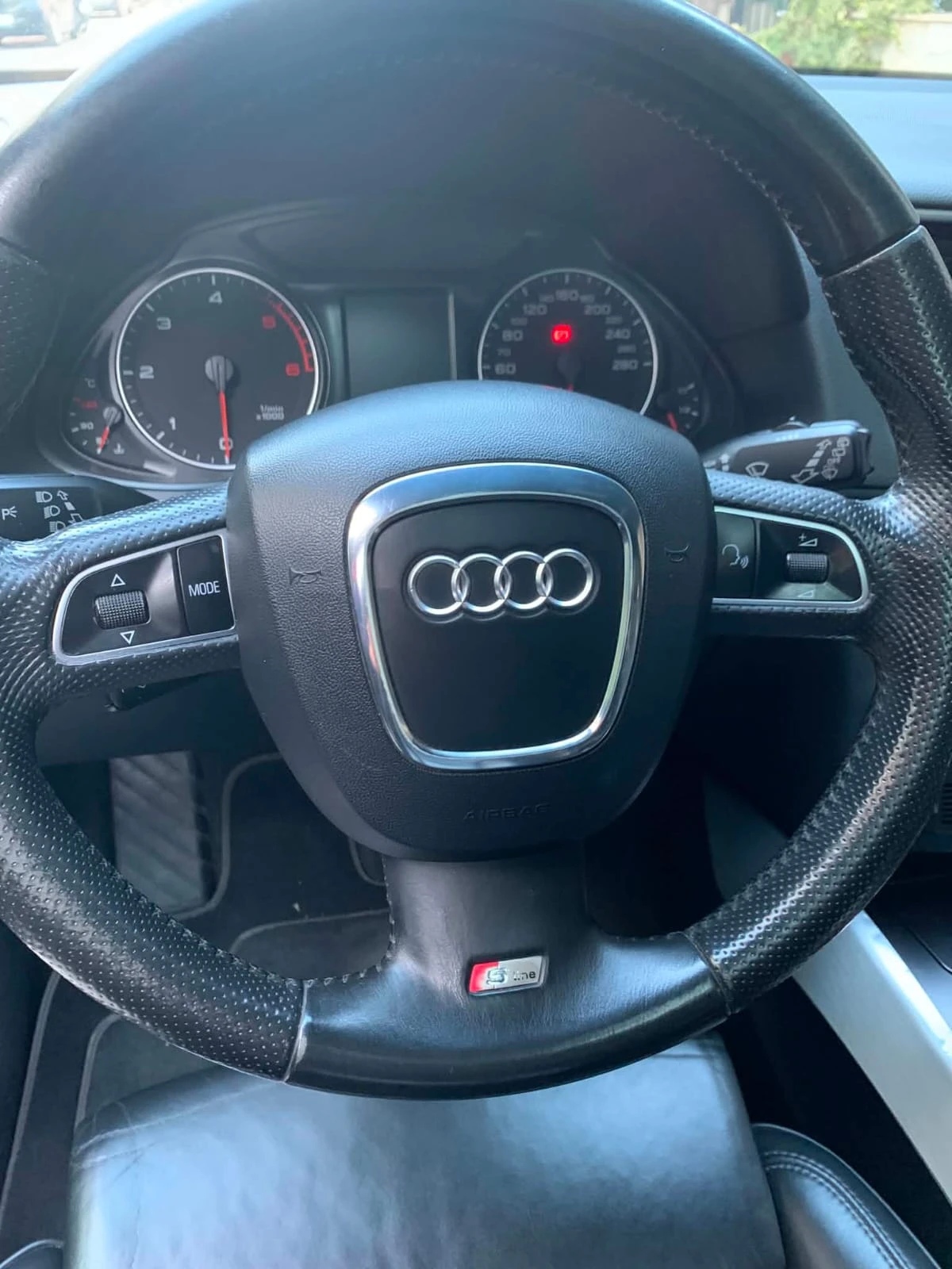 Audi Q5 S-Line, снимка 8 - Автомобили и джипове - 55578294