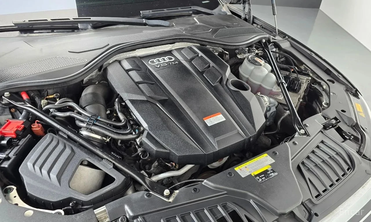 Audi A8 50 TDI * FULL * ФИКСИРАНА ЦЕНА ДО БЪЛГАРИЯ*  , снимка 17 - Автомобили и джипове - 56025021