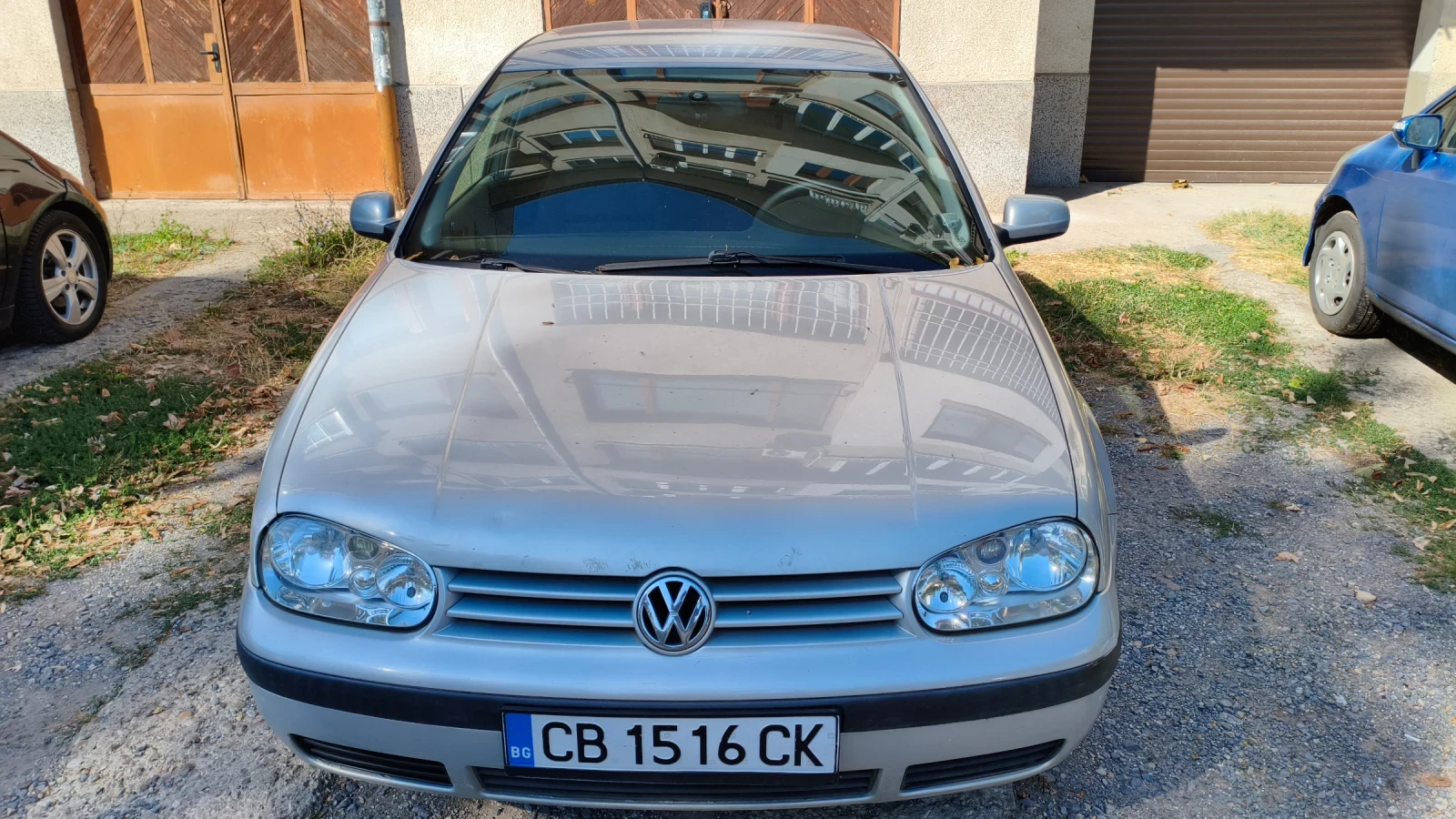 VW Golf 1.6, снимка 3 - Автомобили и джипове - 56118400