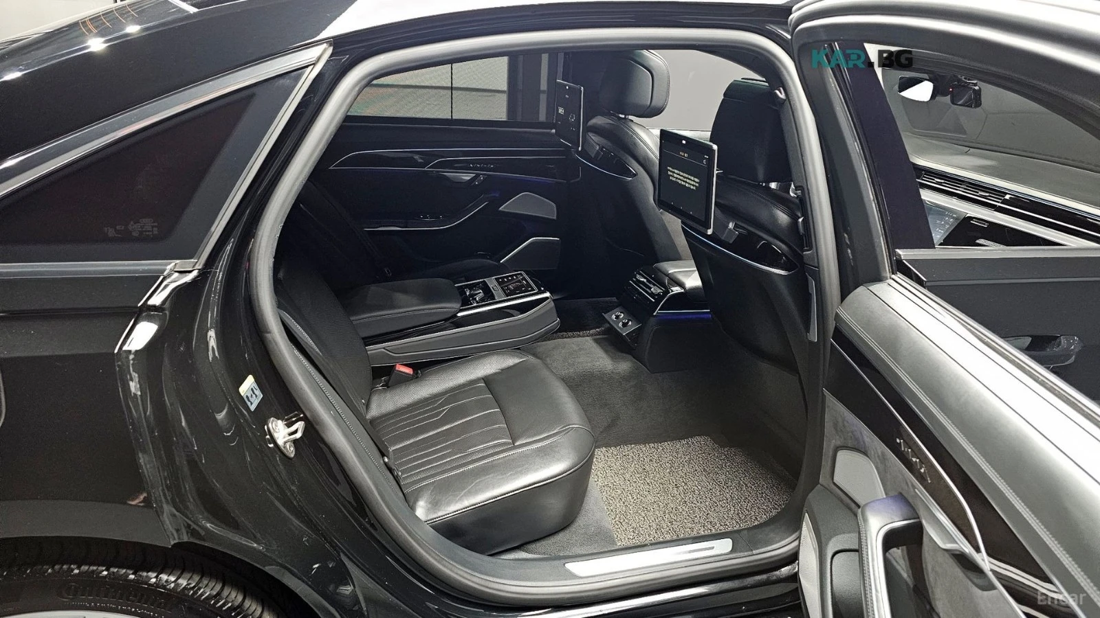 Audi A8 55 TFSI QUATTRO* LWB* ОБДУХВ* 360* HUD* LANE ASS* , снимка 11 - Автомобили и джипове - 56155769
