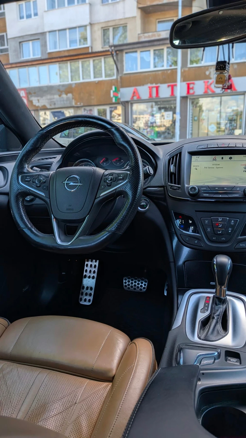 Opel Insignia, снимка 4 - Автомобили и джипове - 56256812