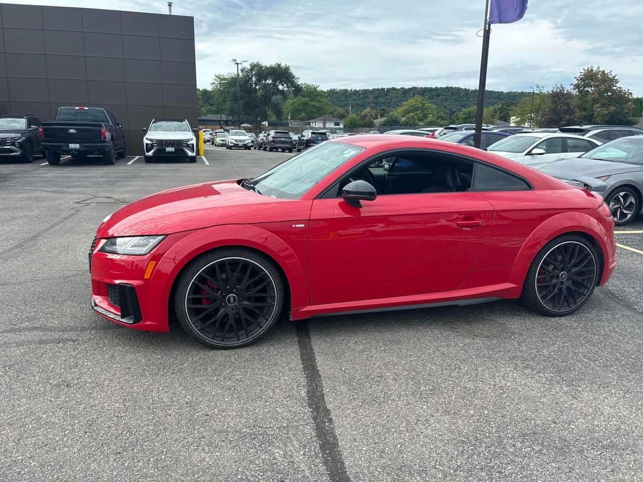 Audi Tt 45 TFSI quattro  CARFAX, снимка 2 - Автомобили и джипове - 56256332