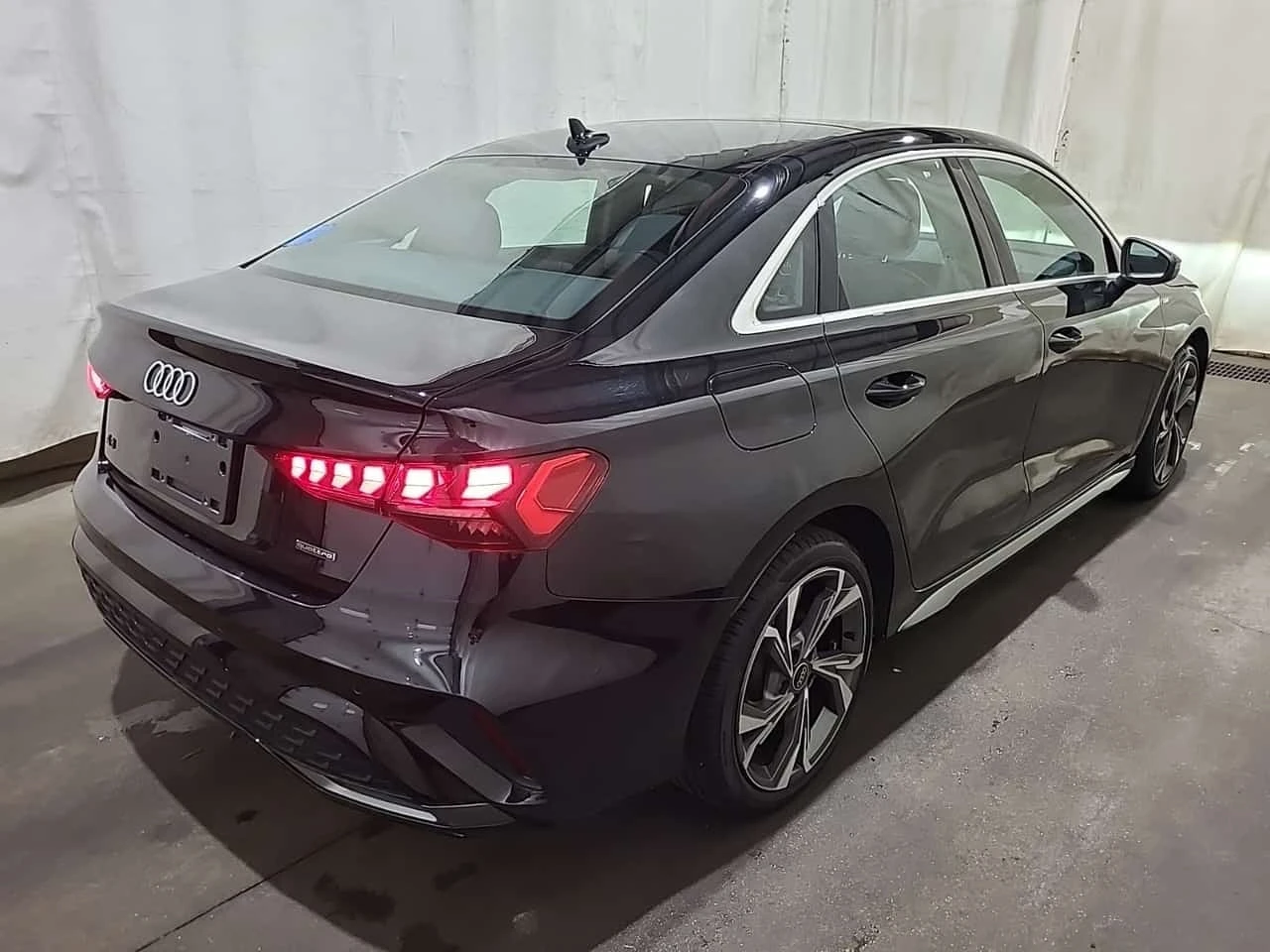 Audi A3 * Progressiv * CARFAX * , снимка 14 - Автомобили и джипове - 56432839