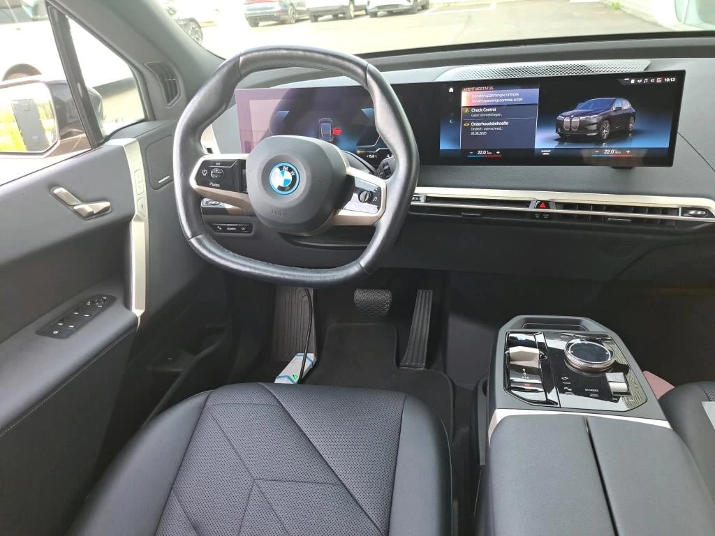BMW iX xDrive40 Leather LED Navi | Mobile.bg � ����������� 7