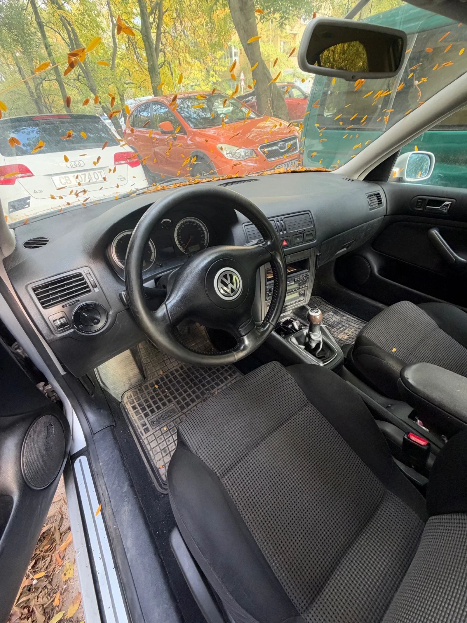 VW Bora, снимка 9 - Автомобили и джипове - 56505812