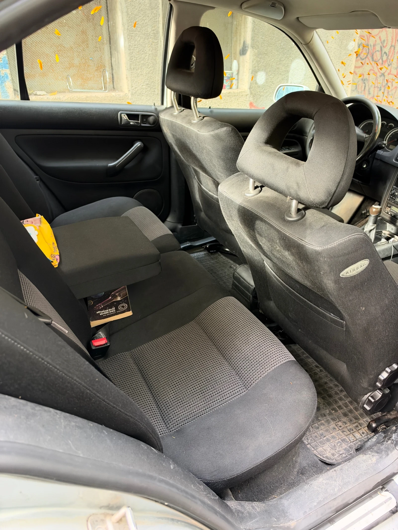 VW Bora, снимка 6 - Автомобили и джипове - 56505812