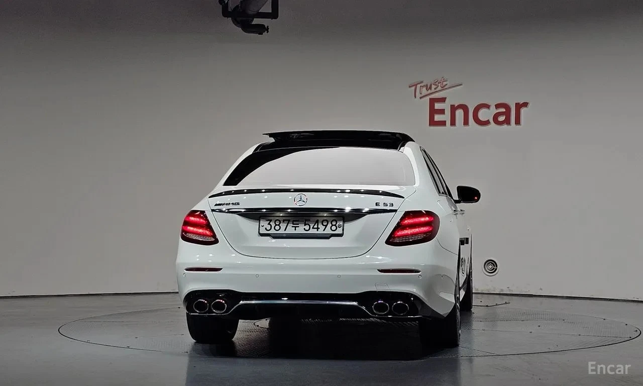 Mercedes-Benz E 53 AMG * E53 4MATIC+ * , снимка 4 - Автомобили и джипове - 56628185