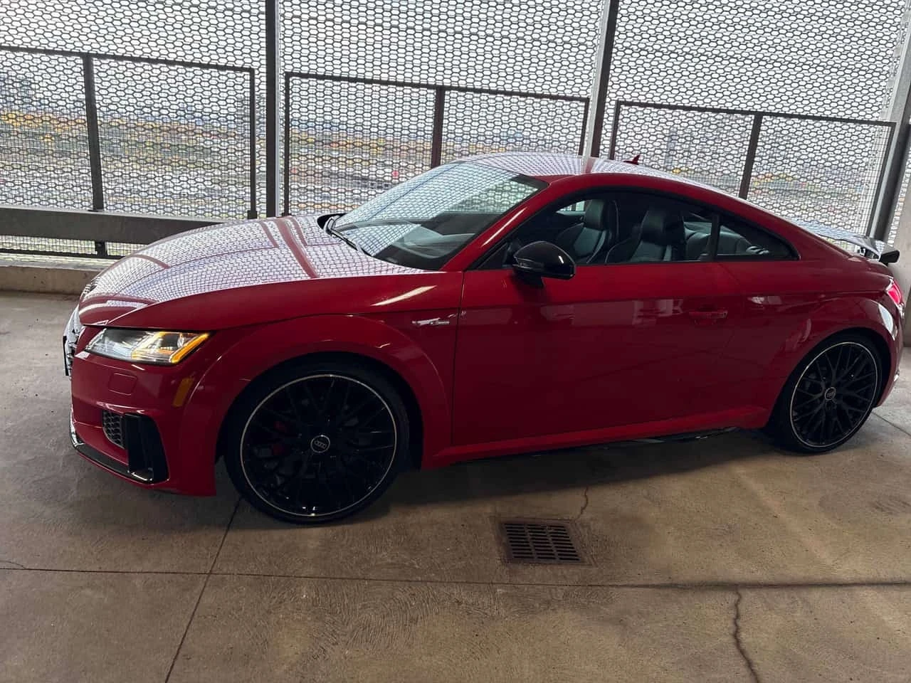 Audi Tt * 45TFSI * CARFAX * ���� ���������� * �� Audi *  | Mobile.bg � ����������� 4