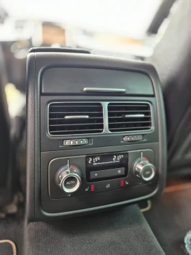 VW Touareg MAX FULL! НОВИ ВЕРИГИ! EXCLUSIVE! 245к.с., снимка 17