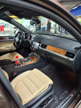 VW Touareg MAX FULL! НОВИ ВЕРИГИ! EXCLUSIVE! 245к.с., снимка 12
