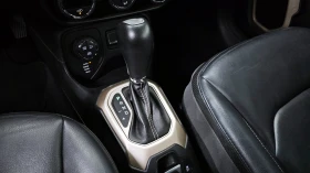 Jeep Renegade 2.0* BLIND SPOT* ПОДГРЕВ ВОЛАН* КРАЙНА ЦЕНА, снимка 9