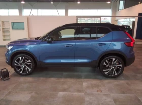 Volvo XC40 2018, снимка 2