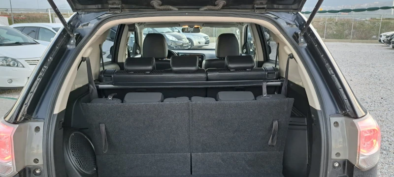 Mitsubishi Outlander 2.2D 4X4 7M Nav, снимка 17 - Автомобили и джипове - 52741320