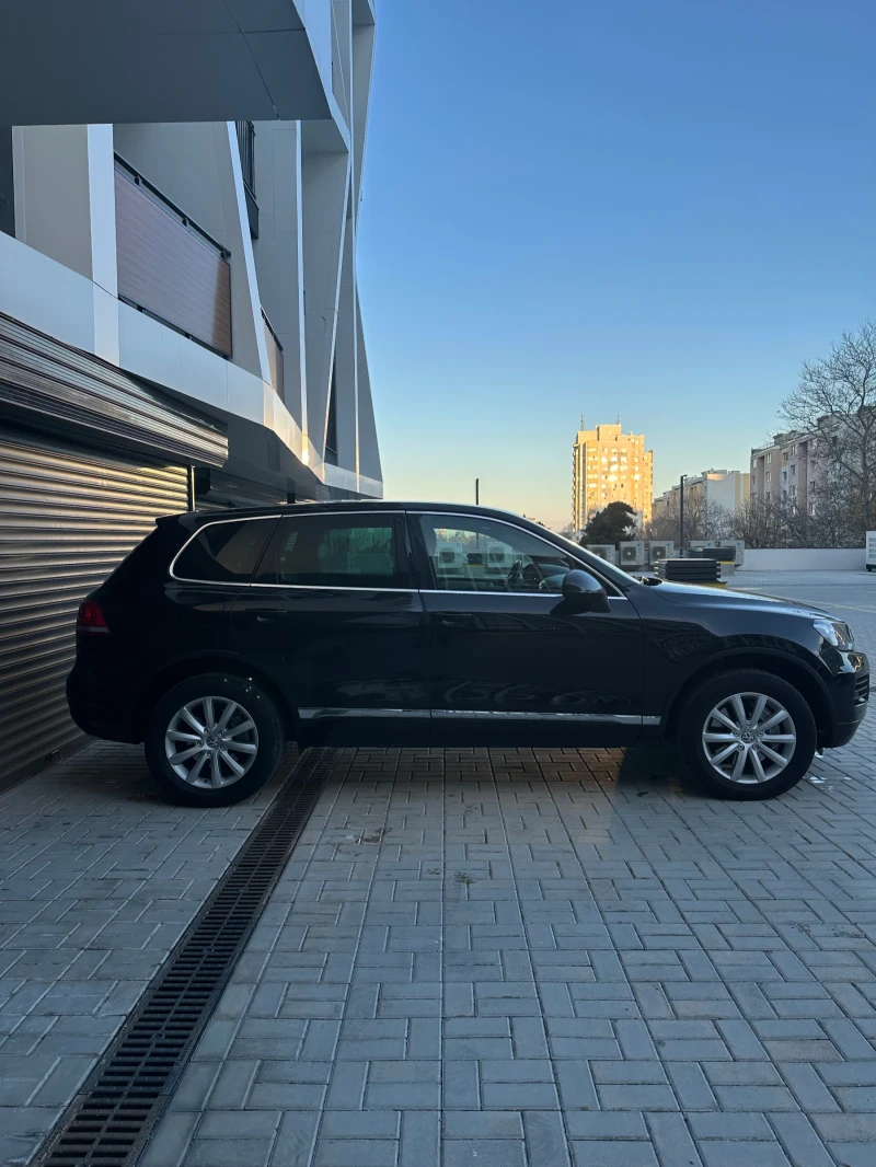 VW Touareg 4.2 TDI, снимка 4 - Автомобили и джипове - 52947244