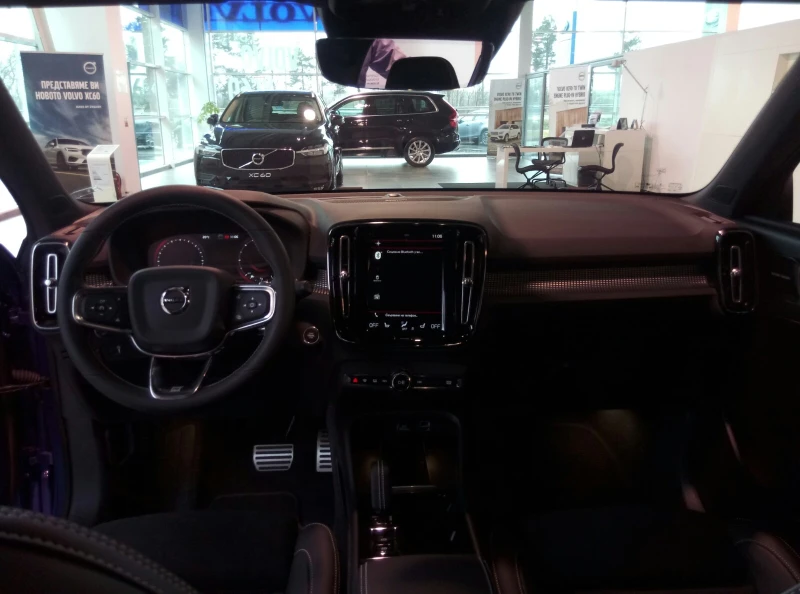 Volvo XC40 2018, снимка 6 - Автомобили и джипове - 53133235