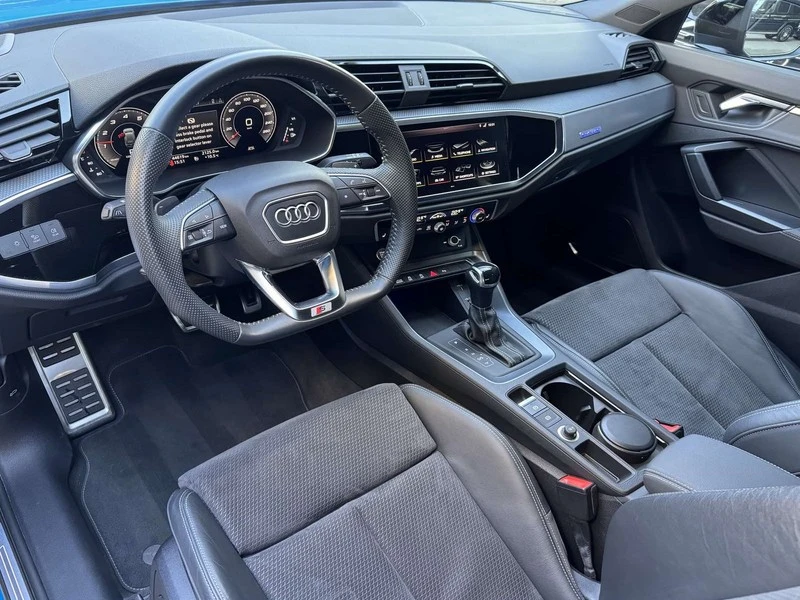 Audi Q3 Quattro/TFSI/S-line, снимка 8 - Автомобили и джипове - 47900618