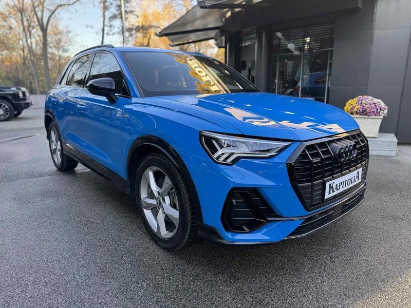 Audi Q3 Quattro/TFSI, снимка 4 - Автомобили и джипове - 47900618