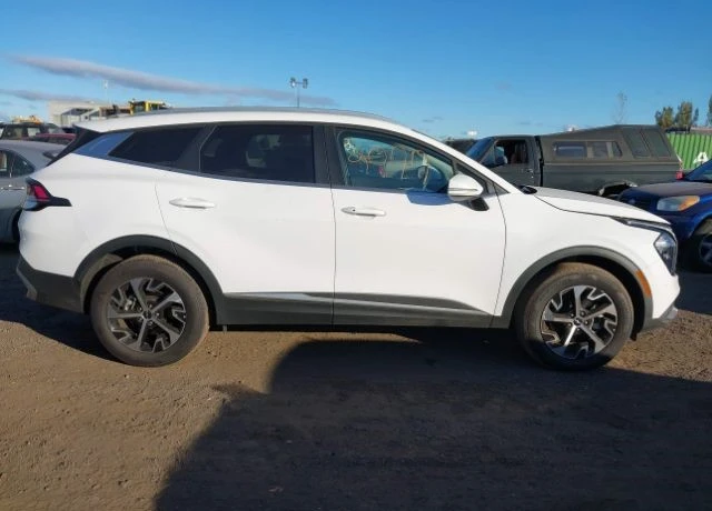 Kia Sportage EX Диг.табло* 4x4* Remote start* Кожа* , снимка 4 - Автомобили и джипове - 48714471